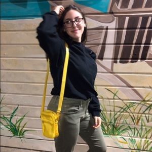 Meet your Posher, Rachel